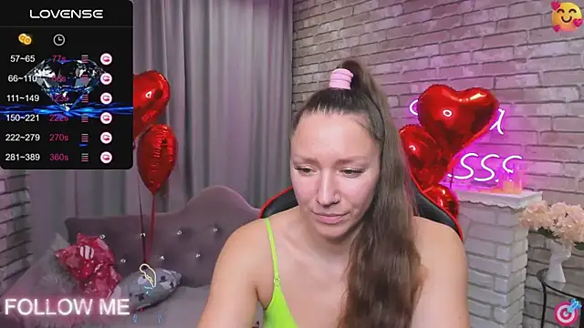SarahCoksss online show from 12, 2, 2025