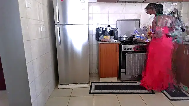 CurvyGlass online show from 1, 2, 2026