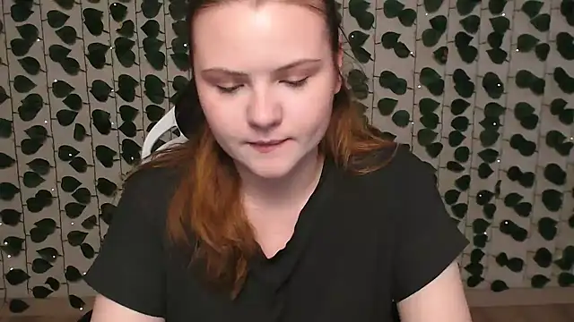 IxxiLiana online show from 14, 1, 2025