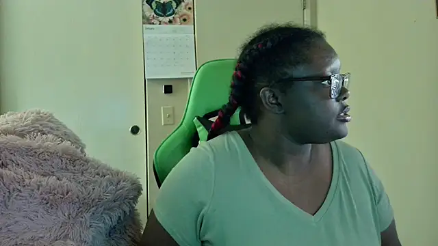 Yagurl  west online show from 14, 1, 2025