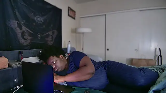 Yagurl  west online show from 27, 1, 2025