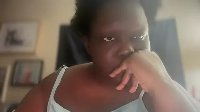 Yagurl  west online show from 8, 3, 2025