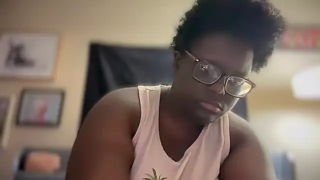 Yagurl  west online show from 12, 3, 2025