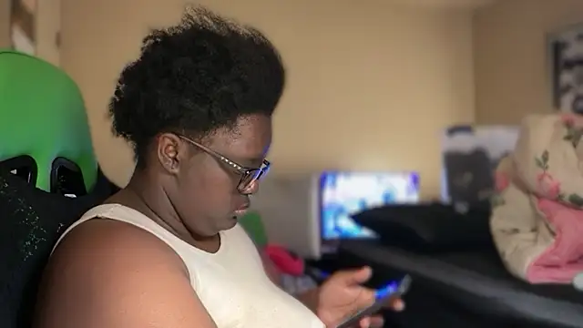 Yagurl  west online show from 12, 1, 2026