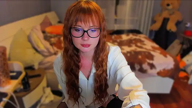 KlementinaBbG online show from 8, 9, 2025