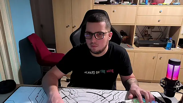 bigpuff hott online show from 25, 10, 2025