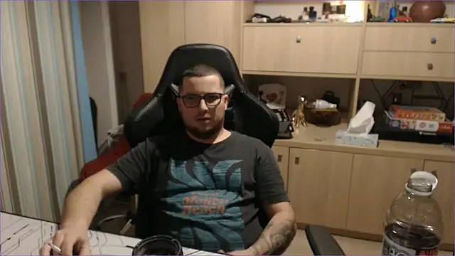 bigpuff hott online show from 8, 11, 2025