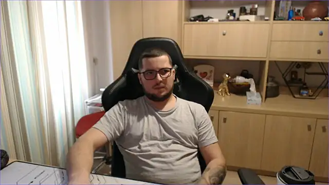 bigpuff hott online show from 17, 11, 2025