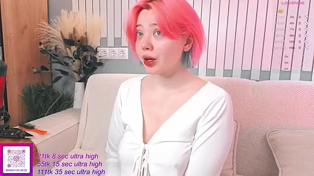   KawaiiYuki   online show from 1, 12, 2025