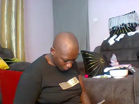 Snapshot of Poisonous_Ivy chatting on 19, 12, 2024 Poisonous Ivy online show from 19, 12, 2024