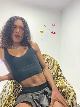 Snapshot of lau_sil chatting on 18, 2, 2026 lau sil online show from 18, 2, 2026