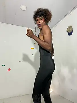 Snapshot of lau_sil chatting on 6, 3, 2026 lau sil online show from 6, 3, 2026