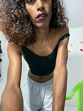 Snapshot of lau_sil chatting on 12, 3, 2026 lau sil online show from 12, 3, 2026