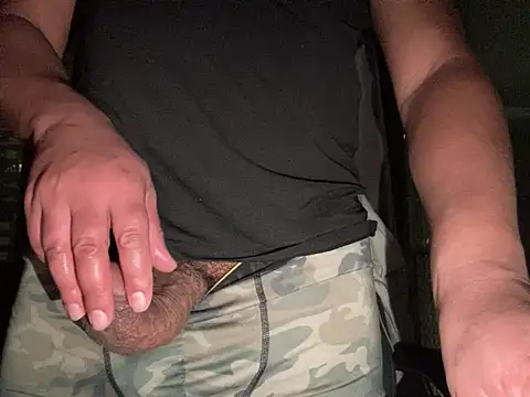 Snapshot of ThickDick_Daddy chatting on 4, 2, 2026 ThickDick Daddy online show from 4, 2, 2026