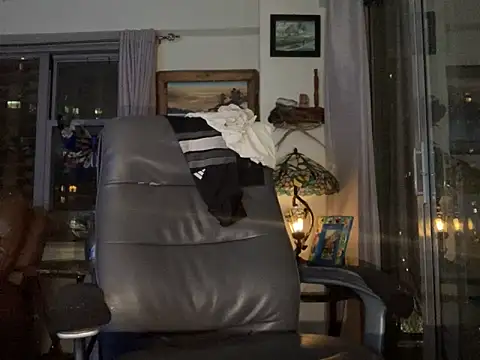 Snapshot of ThickDick_Daddy chatting on 22, 3, 2026 ThickDick Daddy online show from 22, 3, 2026