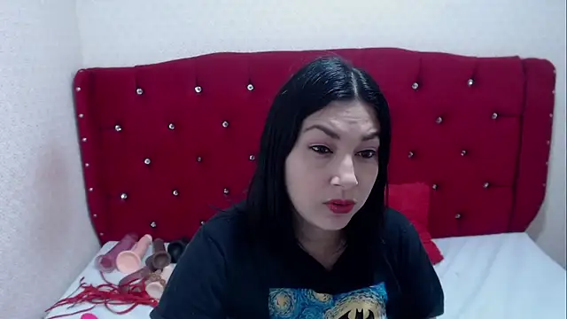 Snapshot of AdaFawxx chatting on 11, 10, 2025 AdaFawxx online show from 11, 10, 2025