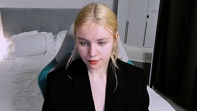 FapClubFamm online show from 5, 11, 2025