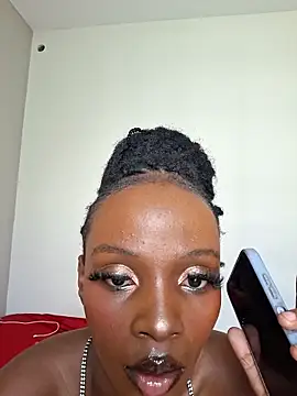 Kamdollie online show from 15, 12, 2025