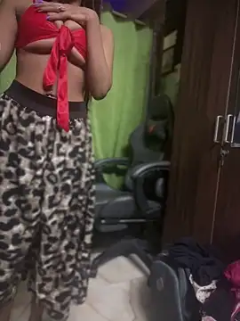 PARI Hun online show from 14, 2, 2026