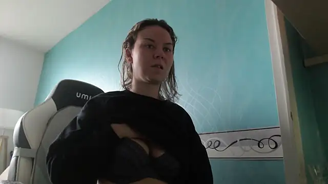 BabyNila online show from 23, 12, 2025