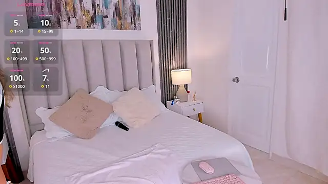 Snapshot of NOVACY-SANTOS chatting on 12, 10, 2025 NOVACY-SANTOS online show from 12, 10, 2025