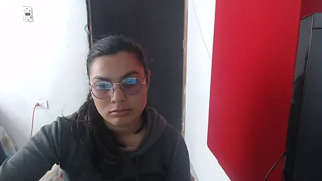 Snapshot of luxury_sex_17 chatting on 21, 3, 2025 luxury sex 17 online show from 21, 3, 2025