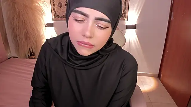 Snapshot of shayla_18 chatting on 28, 1, 2025 shayla 18 online show from 28, 1, 2025