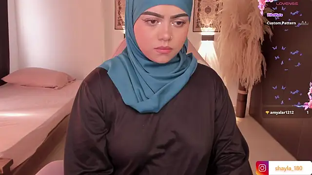 Snapshot of shayla_18 chatting on 13, 3, 2025 shayla 18 online show from 13, 3, 2025