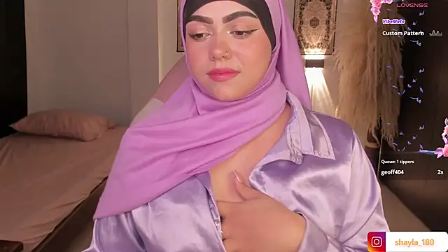 Snapshot of shayla_18 chatting on 22, 3, 2025 shayla 18 online show from 22, 3, 2025