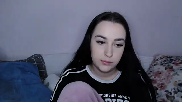 Snapshot of vitalina_freedom chatting on 6, 12, 2024 vitalina freedom online show from 6, 12, 2024