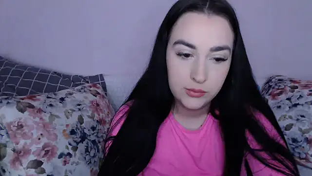 Snapshot of vitalina_freedom chatting on 18, 12, 2024 vitalina freedom online show from 18, 12, 2024