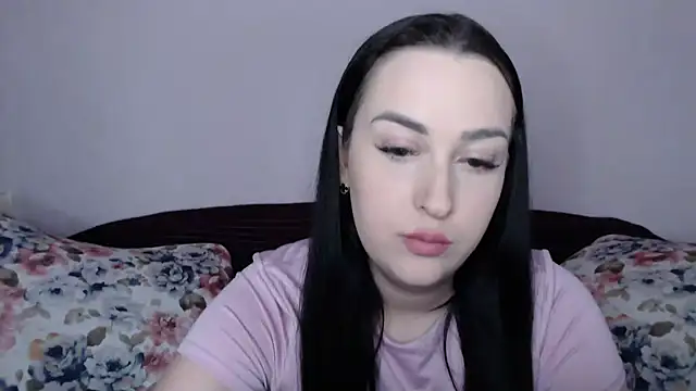 Snapshot of vitalina_freedom chatting on 8, 1, 2025 vitalina freedom online show from 8, 1, 2025