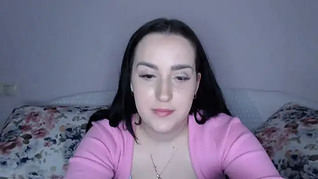 Snapshot of vitalina_freedom chatting on 8, 2, 2025 vitalina freedom online show from 8, 2, 2025