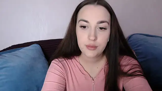 Snapshot of vitalina_freedom chatting on 19, 9, 2025 vitalina freedom online show from 19, 9, 2025