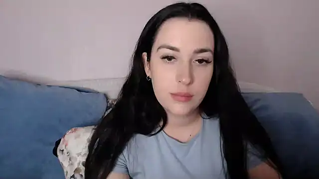 Snapshot of vitalina_freedom chatting on 9, 10, 2025 vitalina freedom online show from 9, 10, 2025