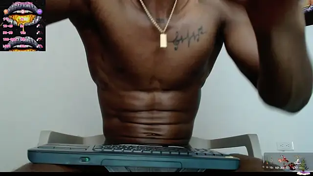 Snapshot of drake_brwon_23 chatting on 12, 1, 2025 drake brwon 23 online show from 12, 1, 2025