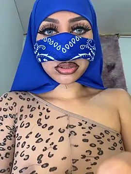 Snapshot of _alabina_ chatting on 18, 10, 2025 alabina online show from 18, 10, 2025