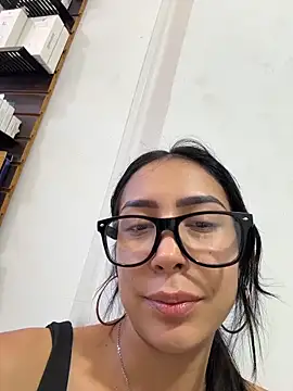 Snapshot of _alabina_ chatting on 5, 3, 2026 alabina online show from 5, 3, 2026