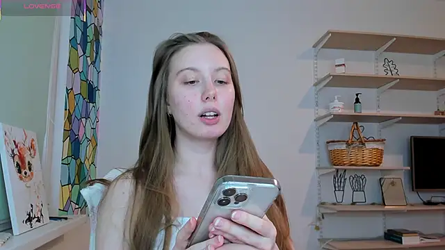 Snapshot of Peggy_Beauty chatting on 17, 10, 2025 Peggy Beauty online show from 17, 10, 2025