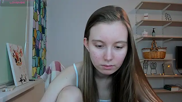 Snapshot of Peggy_Beauty chatting on 21, 11, 2025 Peggy Beauty online show from 21, 11, 2025