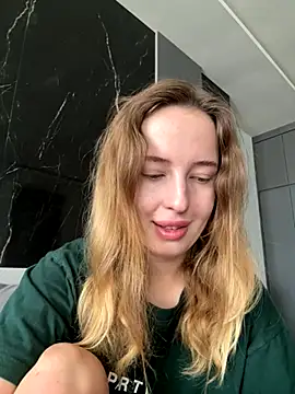 Nura n Sarah online show from 19, 11, 2025