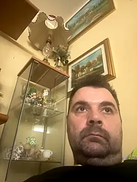 Snapshot of h4cAlex chatting on 6, 11, 2025 h4cAlex online show from 6, 11, 2025