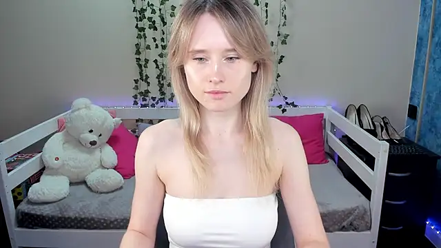  adel brooks  online show from 21, 10, 2025