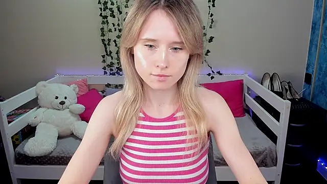  adel brooks  online show from 22, 10, 2025