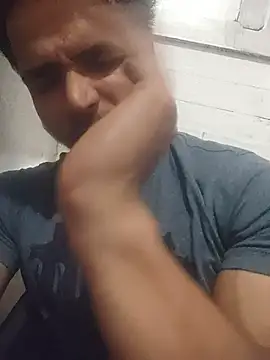 Snapshot of rounakhunk chatting on 29, 10, 2025 rounakhunk online show from 29, 10, 2025