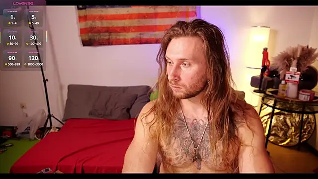 Snapshot of rusbigpaul chatting on 13, 11, 2025 rusbigpaul online show from 13, 11, 2025