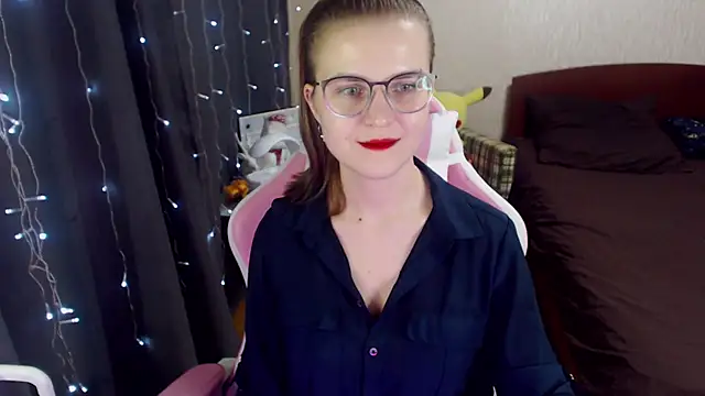 MissBrightShine online show from 19, 1, 2025