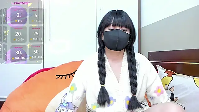alonelove   online show from 8, 2, 2025