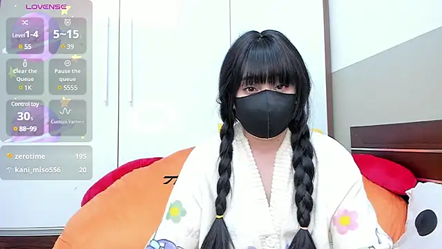 alonelove   online show from 8, 2, 2025
