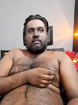 Rayansmith  online show from 13, 2, 2025